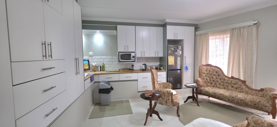 4 Bedroom Property for Sale in Monte Christo Western Cape